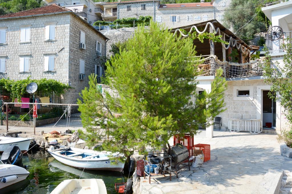 Apartments Krivokapic Perast Exterior photo
