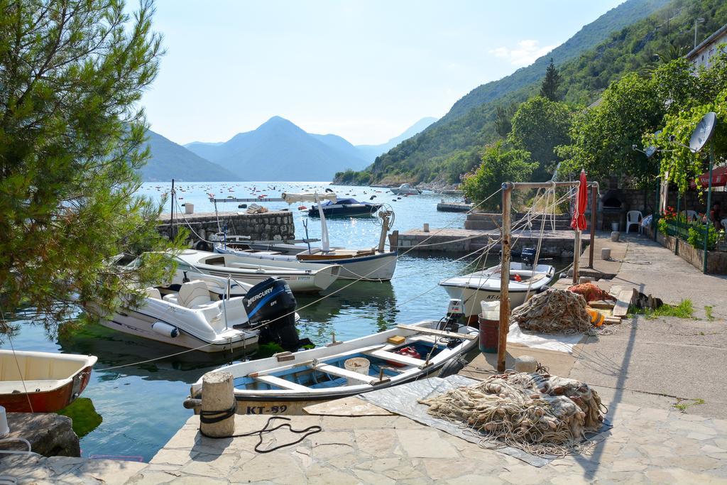 Apartments Krivokapic Perast Exterior photo