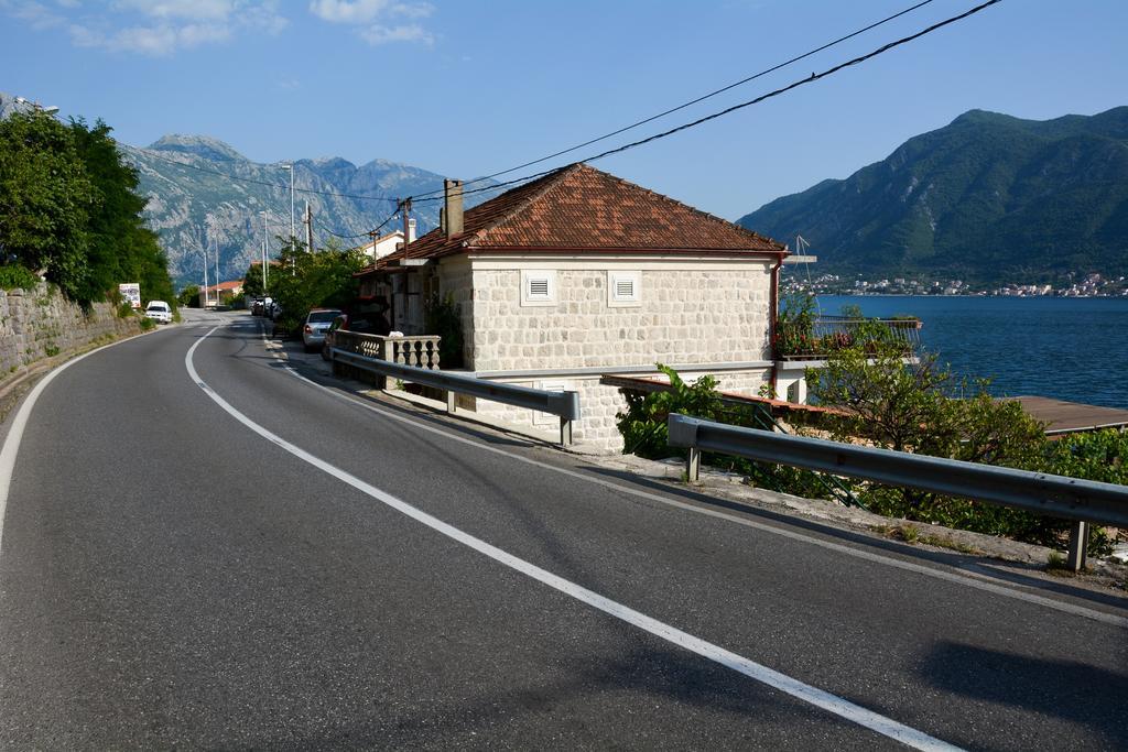 Apartments Krivokapic Perast Exterior photo