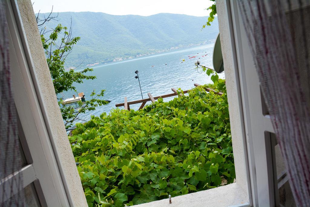 Apartments Krivokapic Perast Exterior photo